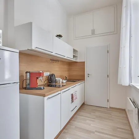 With Love Marienbad Ap . Uzka Apartment *